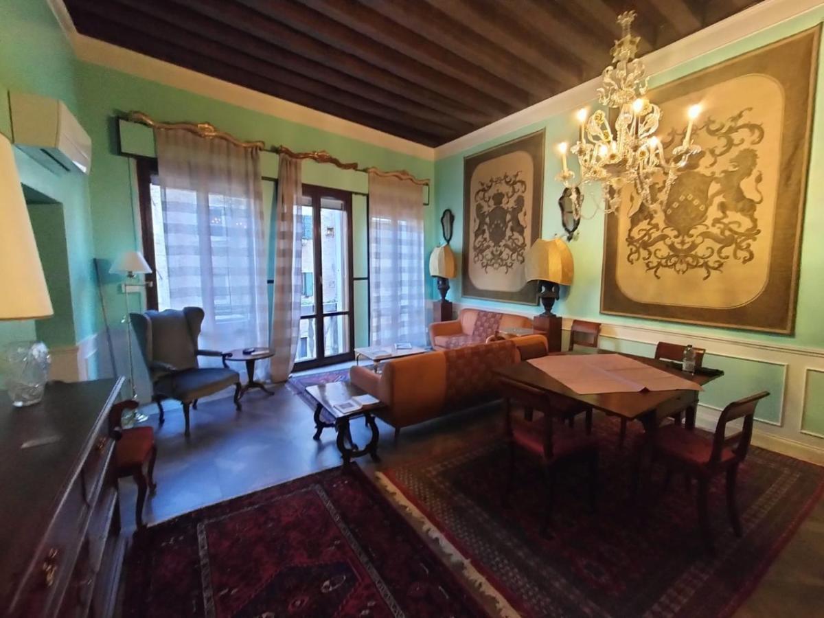 Luxury Near Rialto Bridge Appartement *