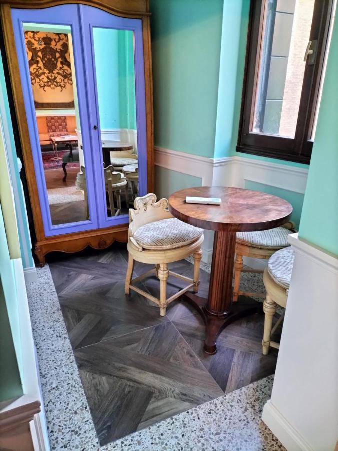 Appartement Luxury Near Rialto Bridge Venetië